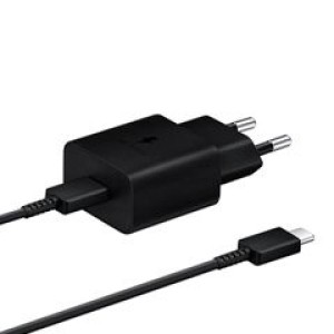 Adaptador de carga rápida 15W para dispositivos compatibles con USB-C.
